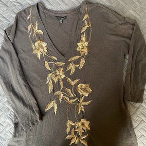 Lucky brand ladies embroidered top